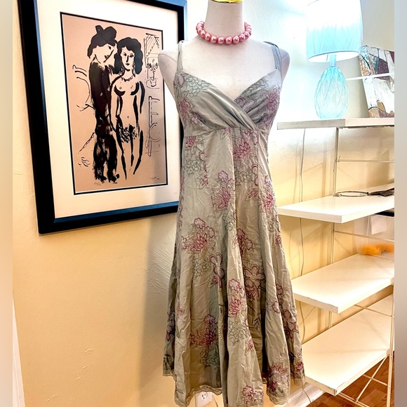 Vasna,TWIRL-able,Floral Smocked,Halter Dress, Soft Muted Fall Tones,EUC,Size L - Picture 1 of 12